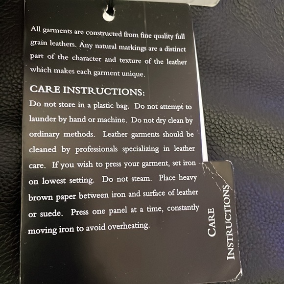 Real leather jacket, XL, Gun and Ammo pocket - Picture 9 of 9